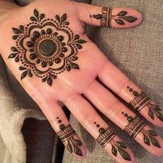 Simple Mahendi Design For Marriage