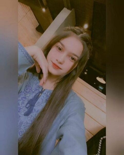 Best Girls DP 2025: 1000+ High-Quality Images, Photos & Profile Pictures this one - LatestImage.com – Download High-Quality Free Images & Wallpapers Cute dp 4
