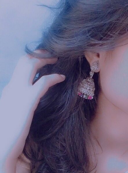 Best Girls DP 2025: 1000+ High-Quality Images, Photos & Profile Pictures this one - LatestImage.com – Download High-Quality Free Images & Wallpapers Simple girl pic 10